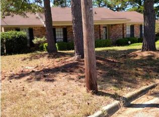 5828 Ainsworth Ct, Montgomery, AL 36117