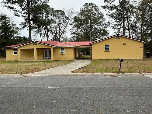 1405 Pine St Photo 1