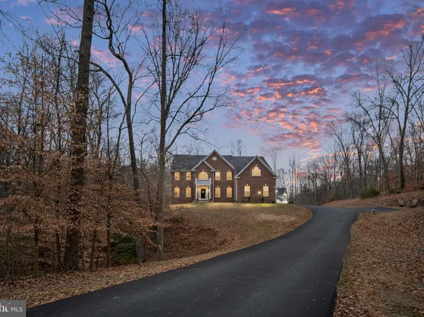 65 Brooke Crest Ln, Stafford, VA 22554