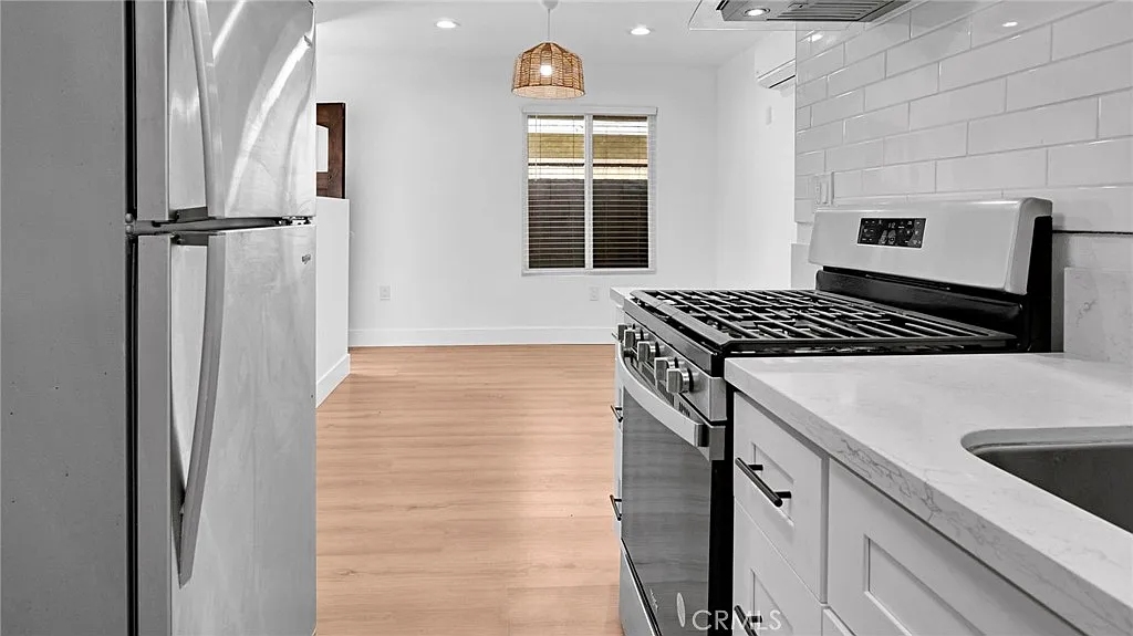 1 bed, 490 sqft, $1,800 — Photo 4