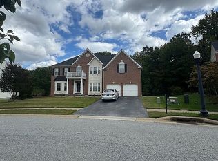 39 Abbey Rd, Newark, DE 19702