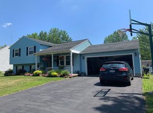 8788 Haymarket Rd, Brewerton, NY 13029