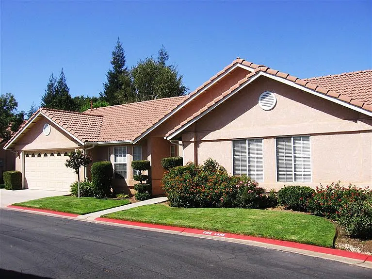 2378 E Fir Ave photo 1