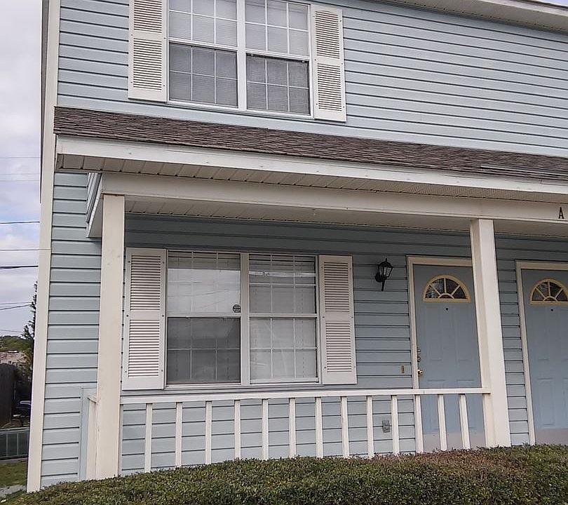 1st image of 1822 Plum St APT A
