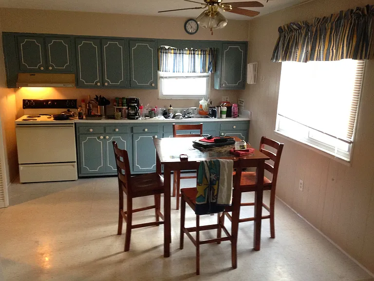 349 Gilmore St — Photo 7