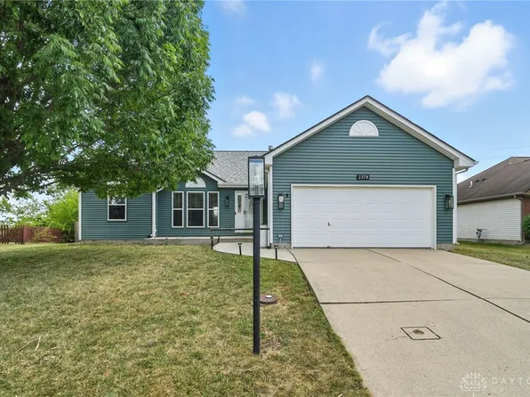 2378 Ferndown Dr, Miamisburg, OH 45342