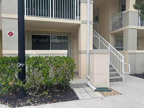 1139 Town Center Dr #11 Photo 1