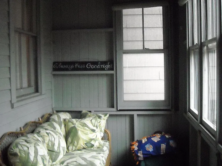 1109 W Wellington Ave #1 — Photo 10