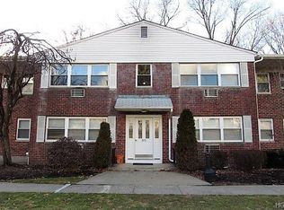 225 N Middletown Rd APT A, Pearl River, NY 10965