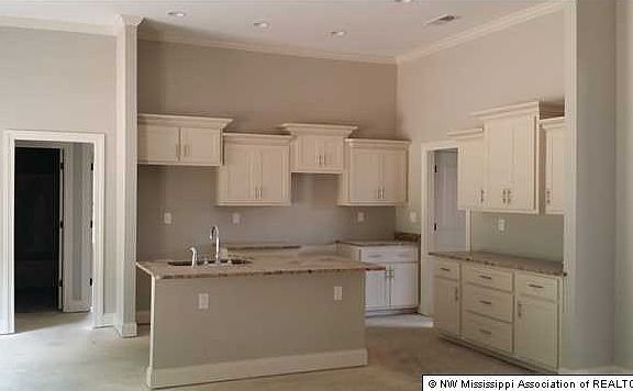 3rd image of 2350 Saint Ives Ln