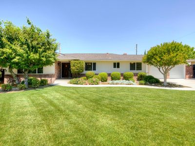 1770 W Celeste Ave, Fresno, CA, 93711