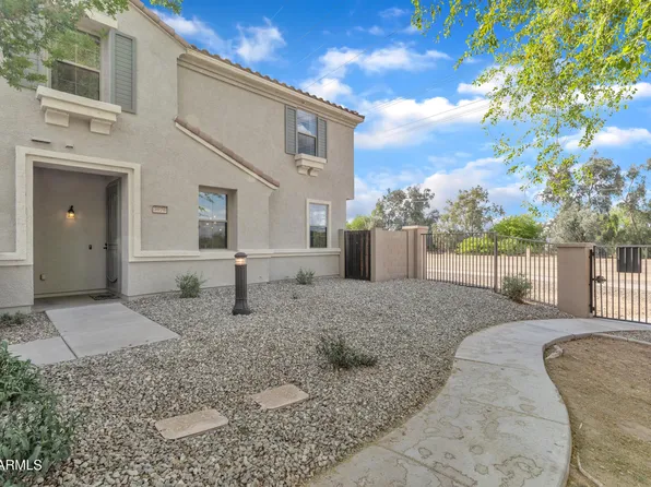 3076 E DUNBAR Drive, Phoenix, AZ 85042