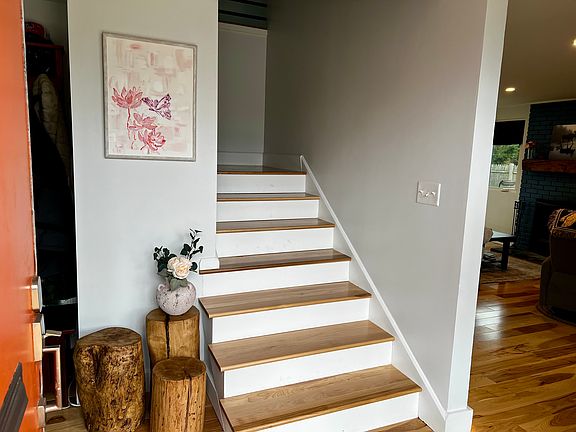5th image of 4 Kenwood St