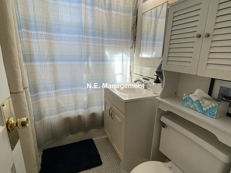 339 S Huntington Ave #10 — Photo 9
