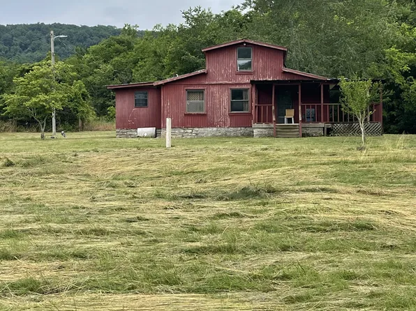 3323 Carter Branch Rd, Hartsville, TN 37074