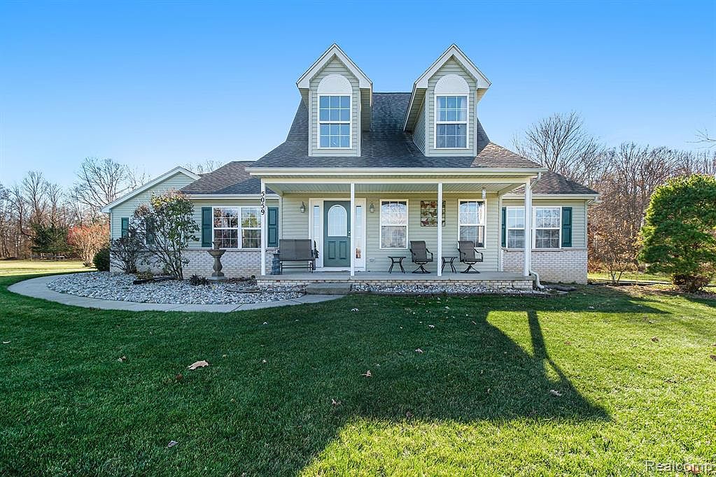 5059 Spruceview Ln S, Fowlerville, MI 48836 Zillow