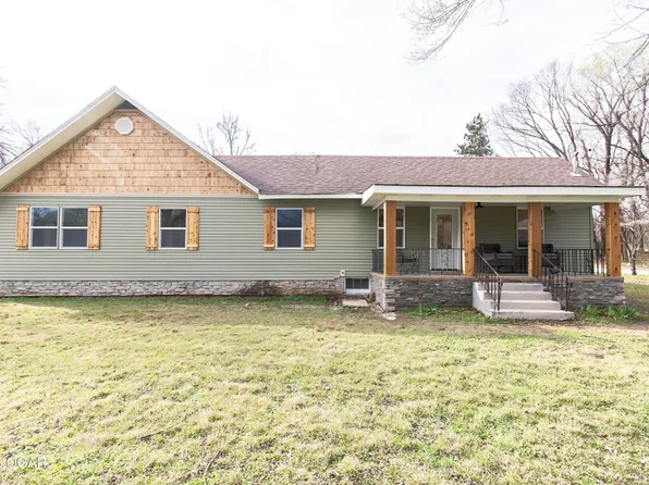 18748 Fir Rd, Joplin, MO 64801