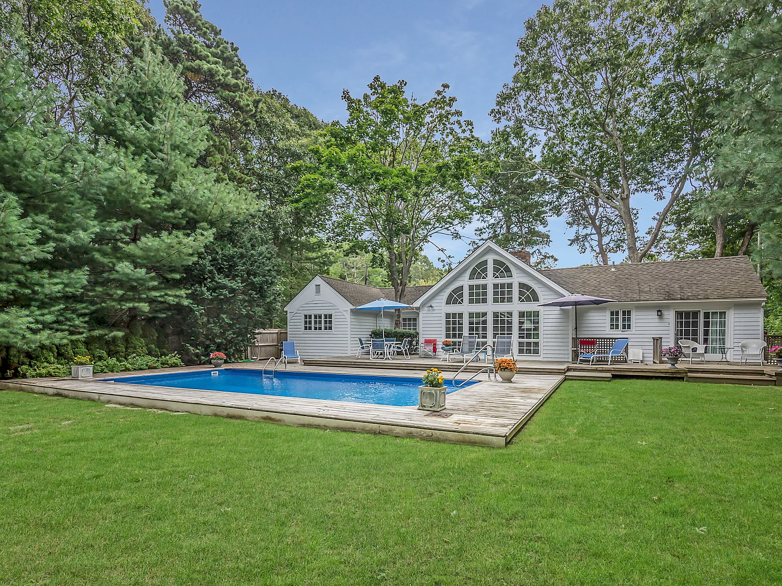 A Real Delight - Wainscott South - Close to Ocean Beaches — Photo 4
