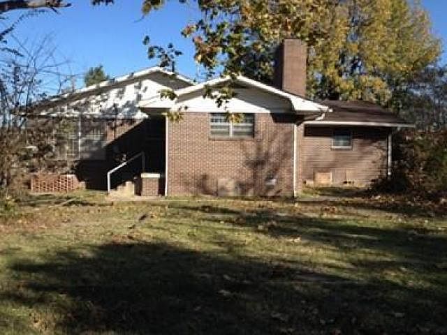 1st image of 1220 W Pullen Ave