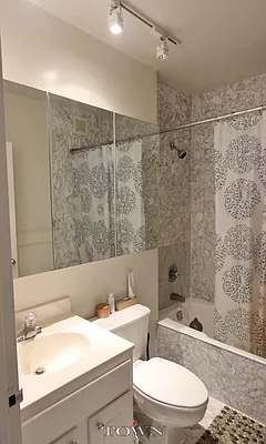 Rented by Town Residential | media 4