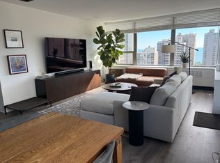 1460 N Sandburg Ter APT 2301, Chicago, IL 60610