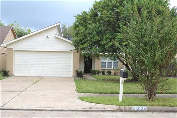 1st image of 4034 Green Crest Dr