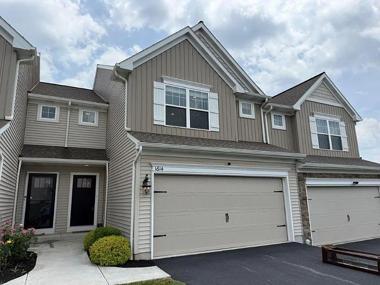 1614 Haralson Dr — Photo 2