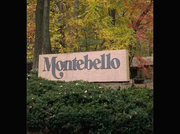 5904 Mount Eagle Dr APT 107, Alexandria, VA 22303