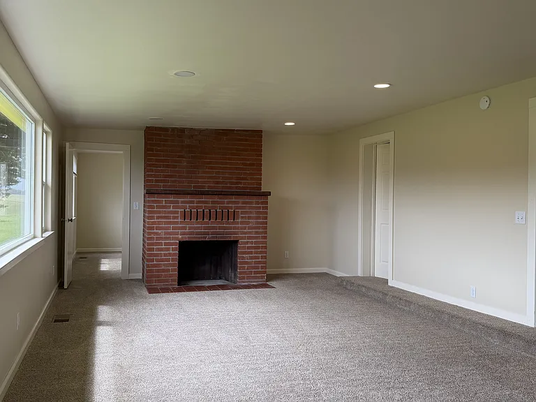 2421 Table Bluff Rd — Photo 30