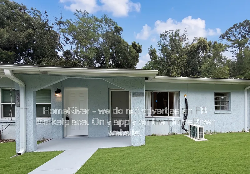 5747 Antoinette Ln