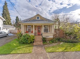 263 SW Ash St, Dallas, OR 97338