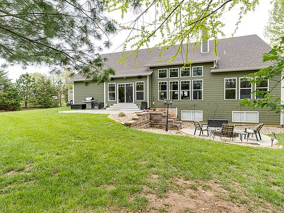 4th image of 1123 Saint Theresa Ln