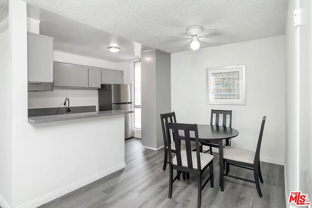 1 bed, 1.0 bath, 500 sqft, $1,950 — Photo 4
