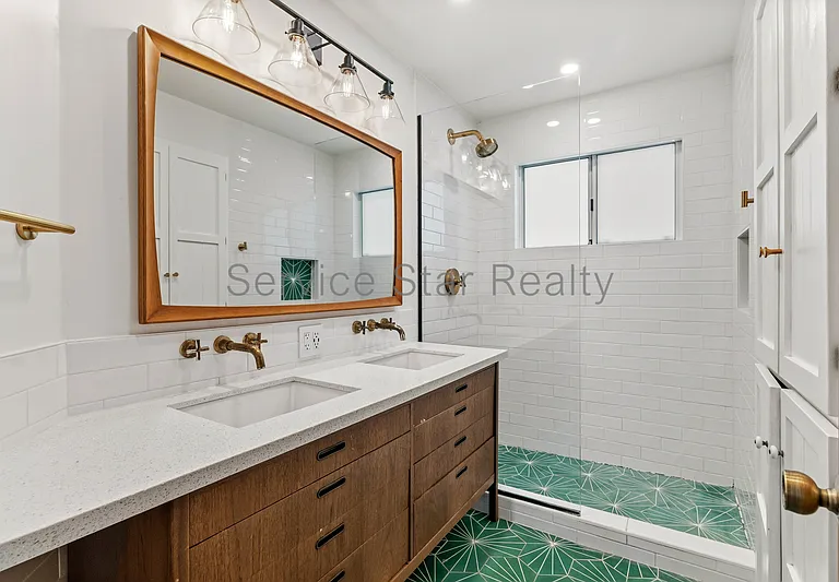 6720 N 12th Pl — Photo 14