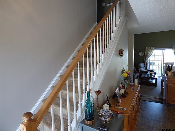 4th image of 20C Pointe West Dr #C
