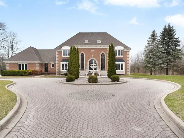7566 Howard Ave, Amherstburg, ON N0R 1J0