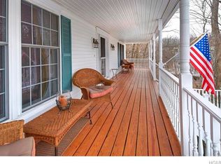 16 Americo Cir, Ossining, NY 10562