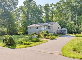 1 Gordon Rd, Derry, NH 03038