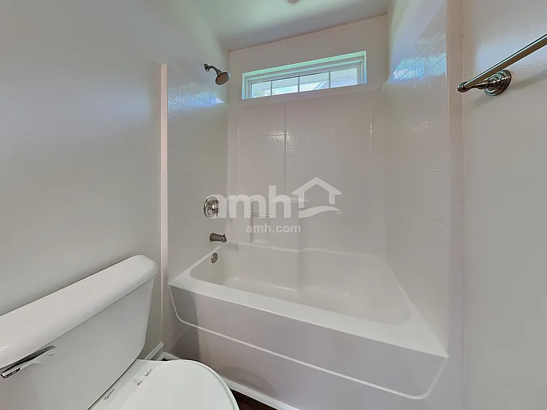 362 Stonebridge Cir — Photo 17