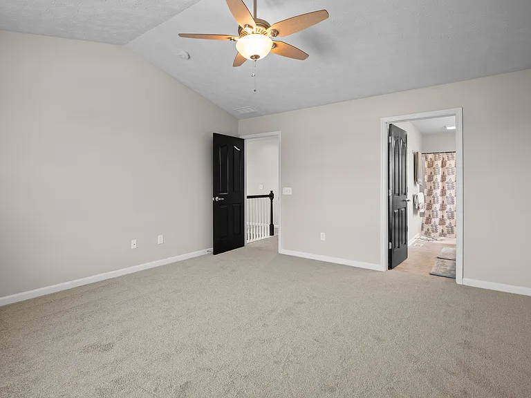 14047 Avalon Blvd — Photo 17
