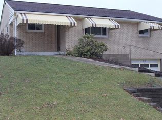 4000 Lyndell Ct, Pittsburgh, PA 15234
