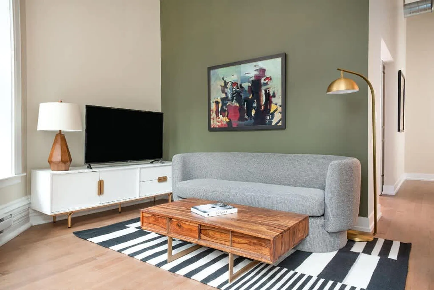 1 bed, 1.0 bath, 441 sqft, $6,991 — Photo 1