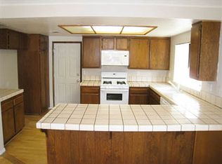 1328 Chagal Ave, Lancaster, CA 93535