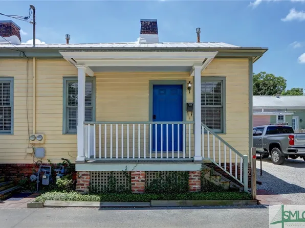 535 E Macon Street, Savannah, GA 31401