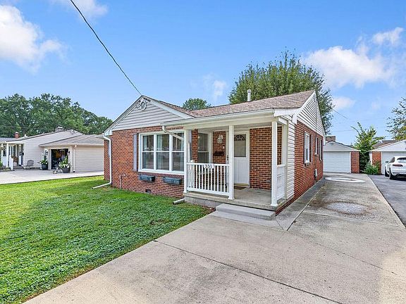 3rd image of 331 Clover Ave
