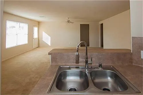 7303 Major Elm St — Photo 5