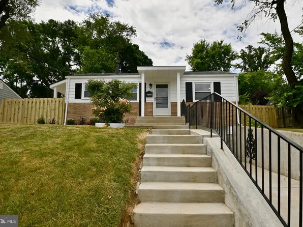 3409 Elmwood Dr, Alexandria, VA 22303