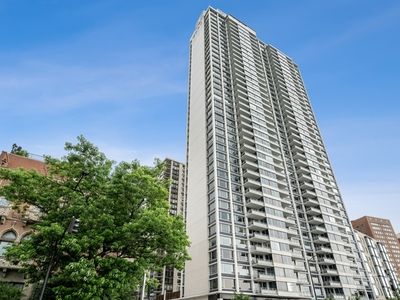 1300 N Lake Shore Dr #22CD, Chicago, IL, 60610
