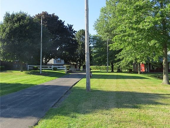 4th image of 11103 State Route 113 E