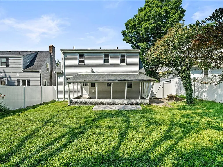 204 Stevenson Rd — Photo 19